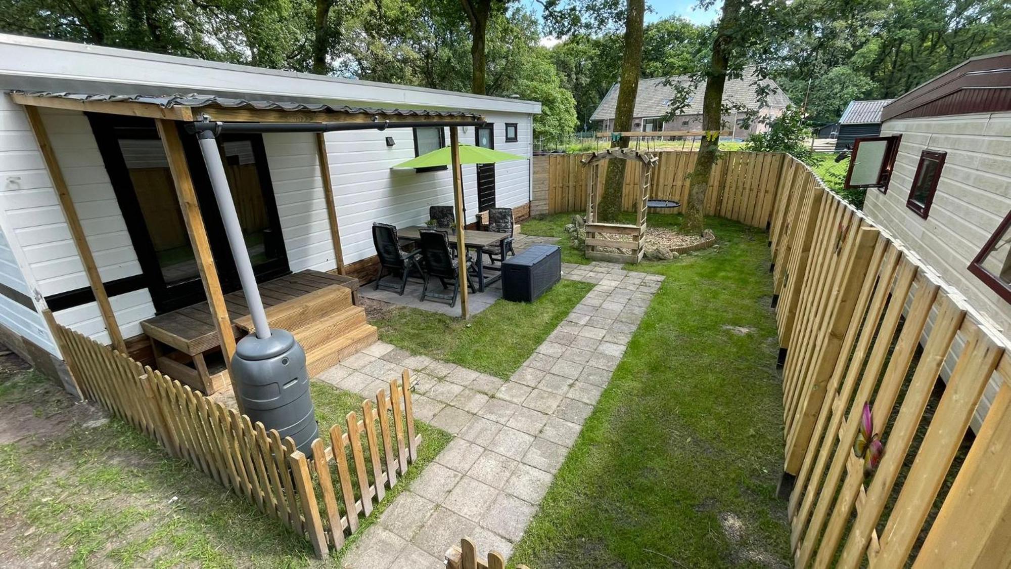Chalet Kokomo - Gelegen In Bosrijkgebied Van Drenthe Eext Bagian luar foto
